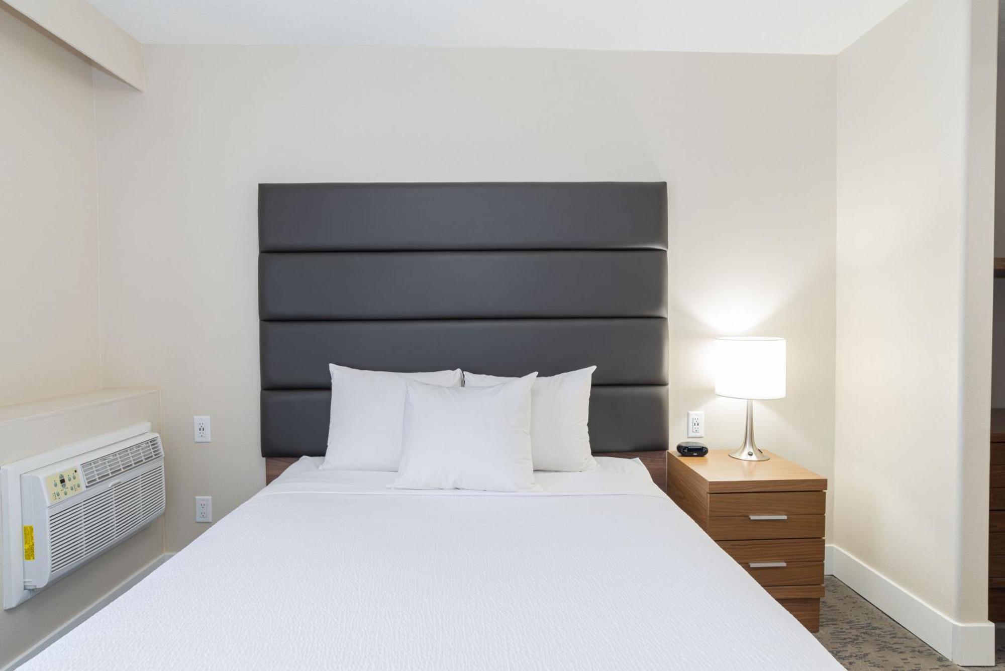 Sandman Hotel Grande Prairie Dış mekan fotoğraf