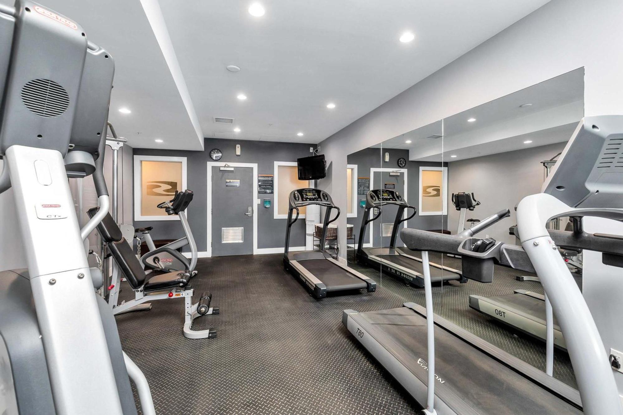 Sandman Hotel Grande Prairie Dış mekan fotoğraf