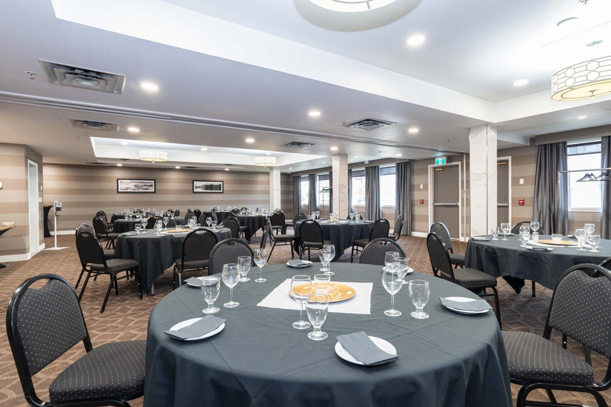 Sandman Hotel Grande Prairie Dış mekan fotoğraf